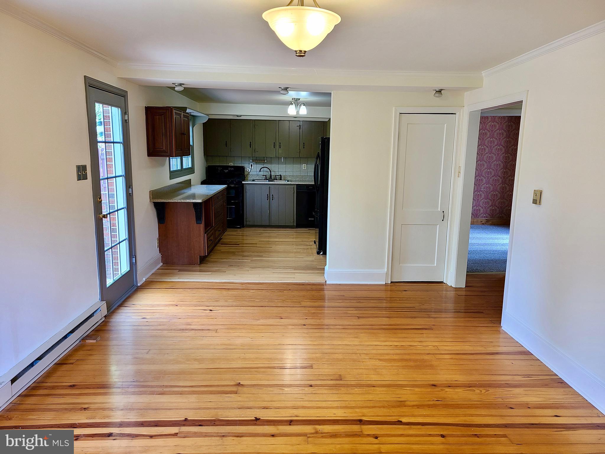 5074 Charles Town Road Kearneysville, WV 25430 - Photo 3 of 61