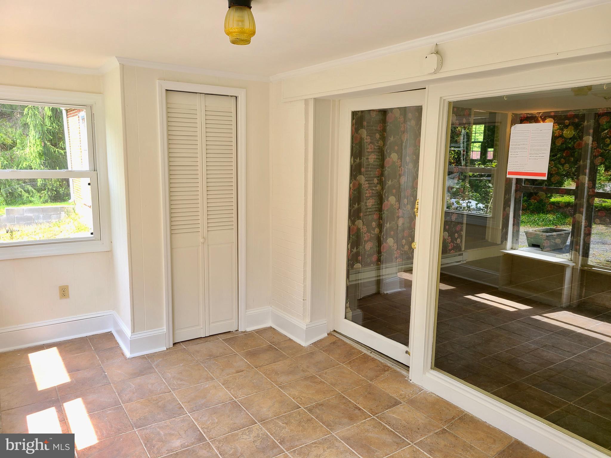 5074 Charles Town Road Kearneysville, WV 25430 - Photo 27 of 61