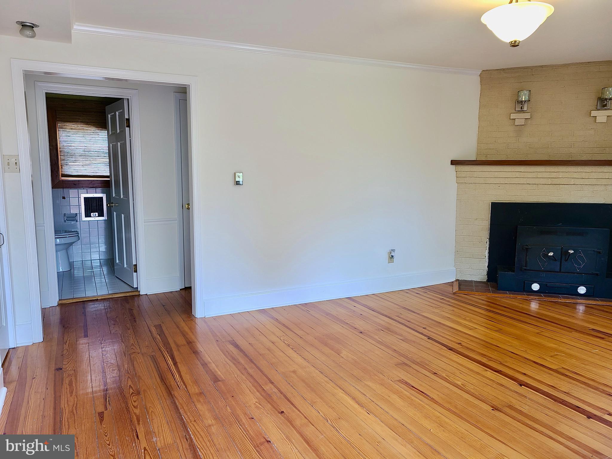 5074 Charles Town Road Kearneysville, WV 25430 - Photo 5 of 61