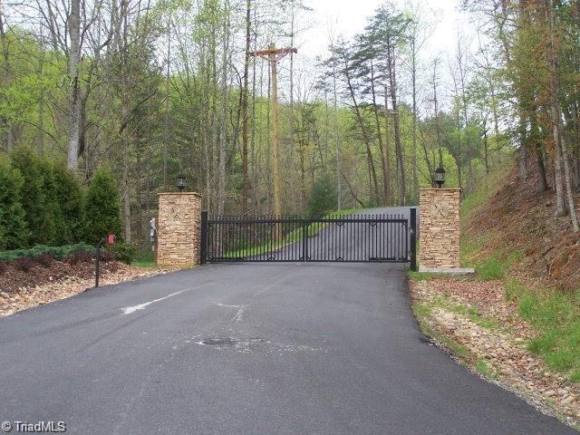 87 Sutter's Ridge Road McGrady, NC 28649 - Photo 5 of 6