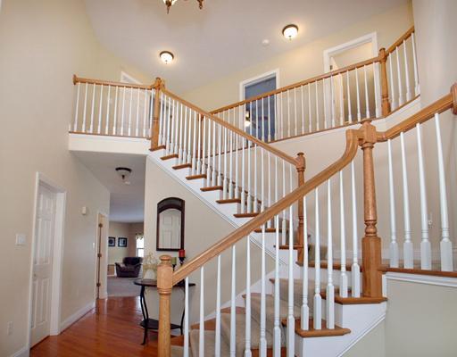 1008 Timber Ridge Court Harrison City, PA 15636 - Photo 4 of 18 Entry/Foyer.