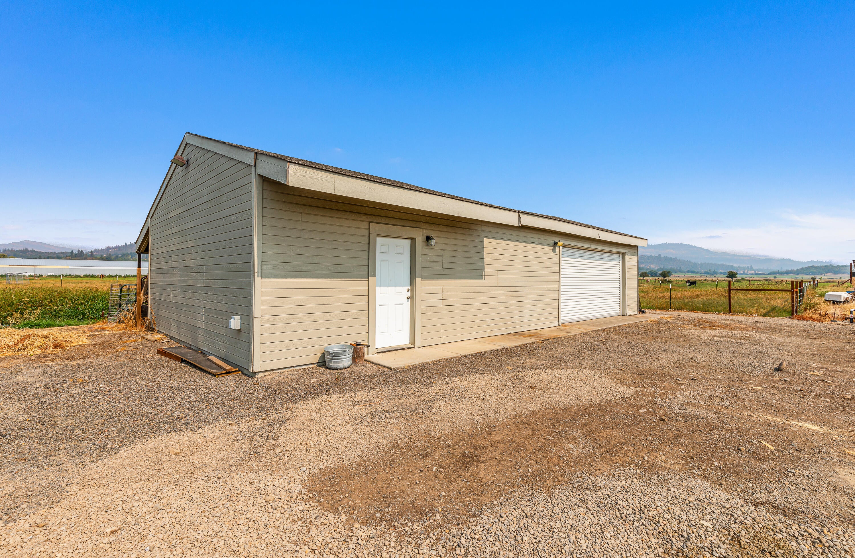 2817 Ball Road Eagle Point, OR 97524 - Photo 51 of 62 Pic 53