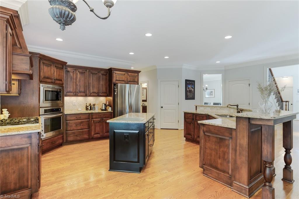 5045 Bennington Way High Point, NC 27262 - Photo 14 of 39 Gallery Image 14
