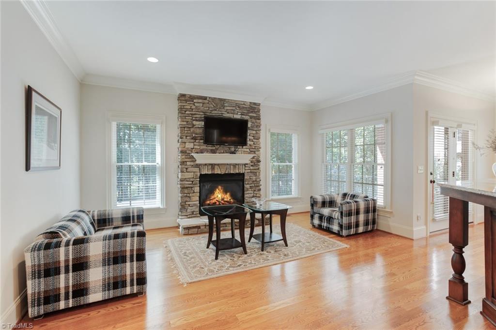 5045 Bennington Way High Point, NC 27262 - Photo 15 of 39 Gallery Image 15