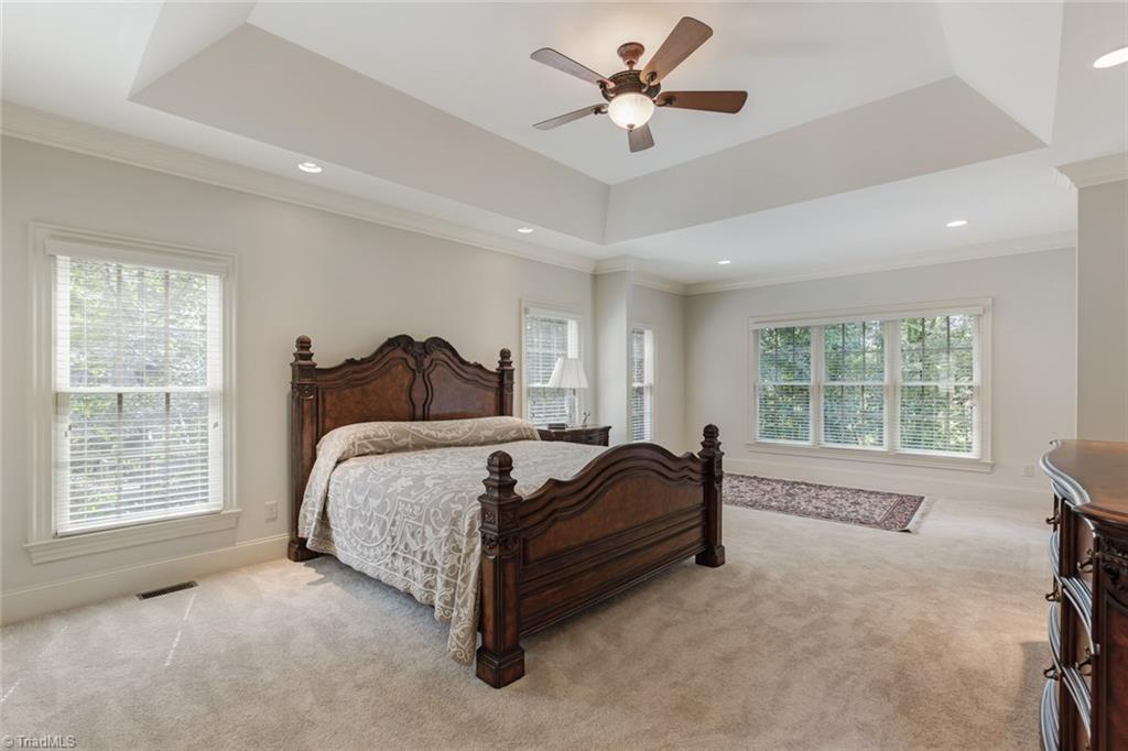 5045 Bennington Way High Point, NC 27262 - Photo 19 of 39 Gallery Image 19