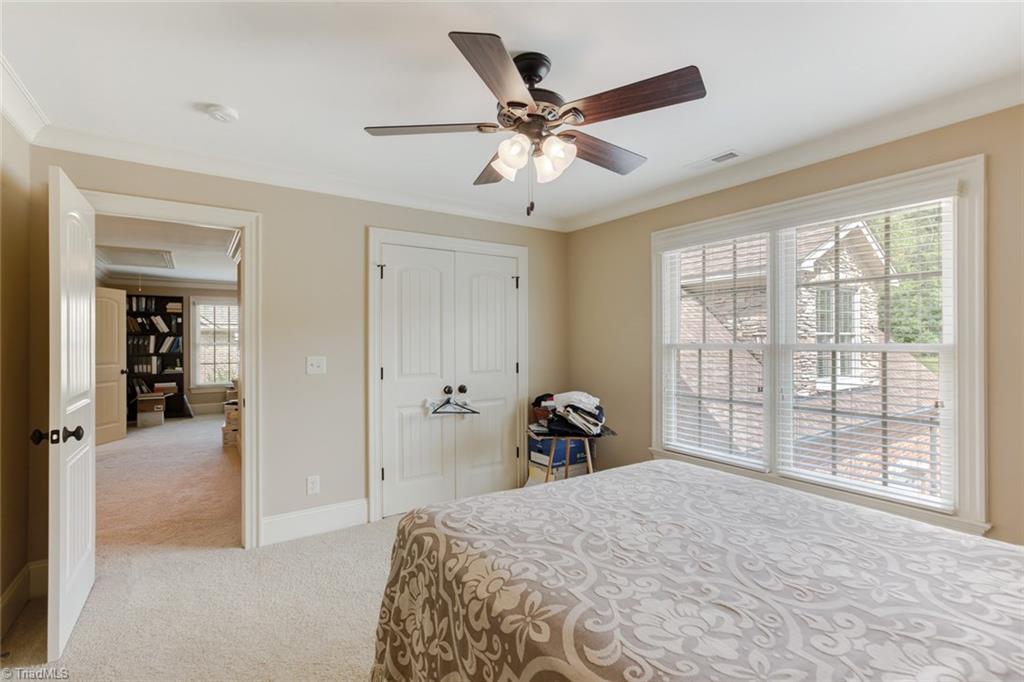 5045 Bennington Way High Point, NC 27262 - Photo 30 of 39 Gallery Image 30