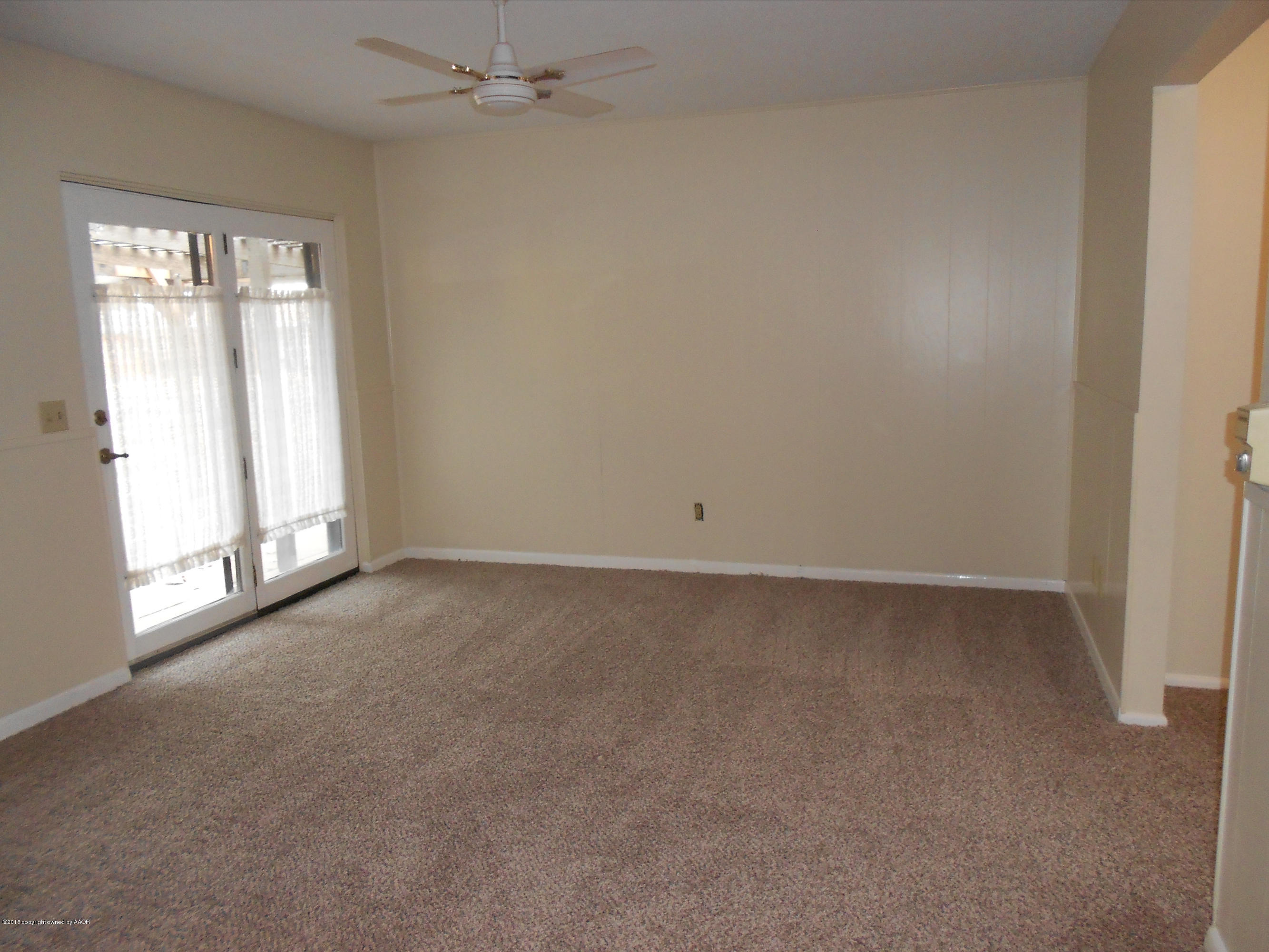 3621 Royal Road Amarillo, TX 79109 - Photo 7 of 15 DSCN0624
