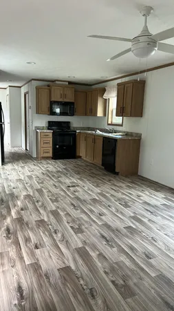 $100,084 | 10 Dogwood Lane, Starksboro, VT 05487