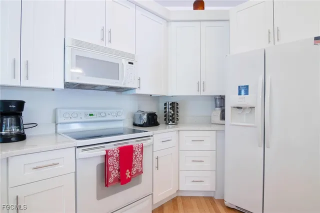 $1,850 | 3032 Southwest 10th Avenue, Cape Coral, FL 33914