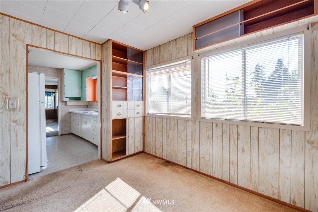 3103 Perry Avenue Bremerton, WA 98310 - Photo 15 of 25 Gallery Image 15