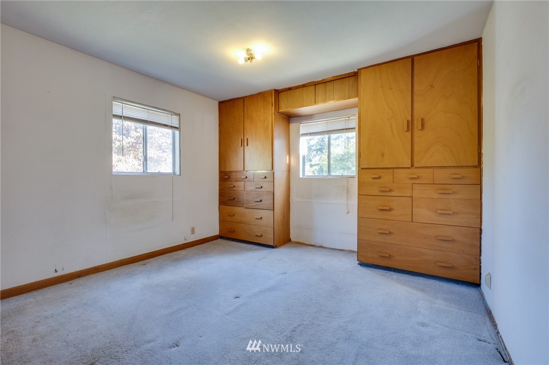3103 Perry Avenue Bremerton, WA 98310 - Photo 17 of 25 Gallery Image 17