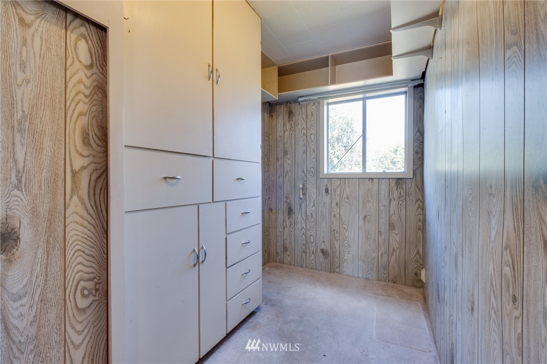 3103 Perry Avenue Bremerton, WA 98310 - Photo 18 of 25 Gallery Image 18