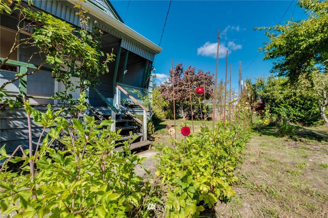 3103 Perry Avenue Bremerton, WA 98310 - Photo 24 of 25 Gallery Image 24