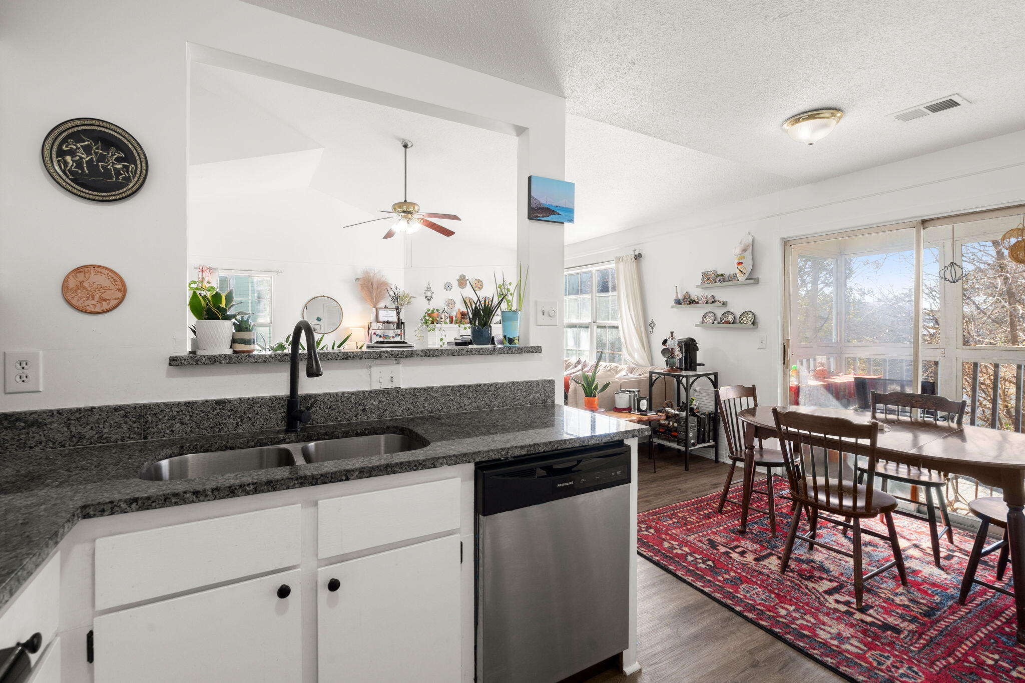 6275 Rolling Fork Road, Unit 405E North Charleston, SC 29406 - Photo 11 of 23 14