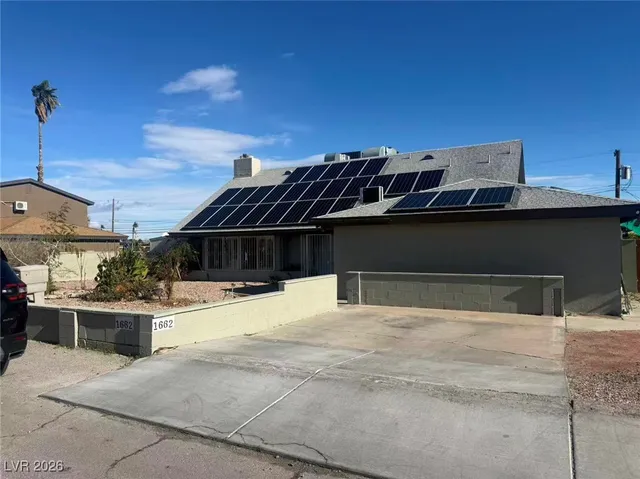 $2,395 | 1662 Shadow Mountain Place, Las Vegas, NV 89108