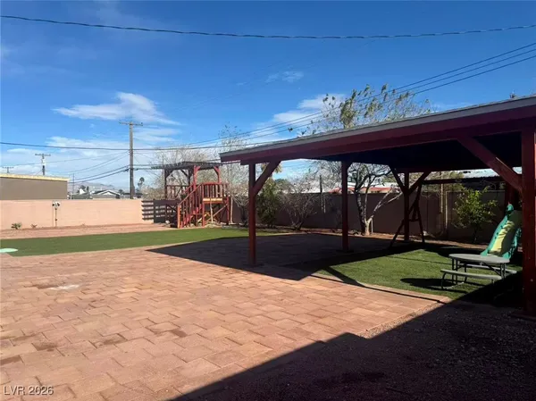 $2,295 | 1662 Shadow Mountain Place, Las Vegas, NV 89108