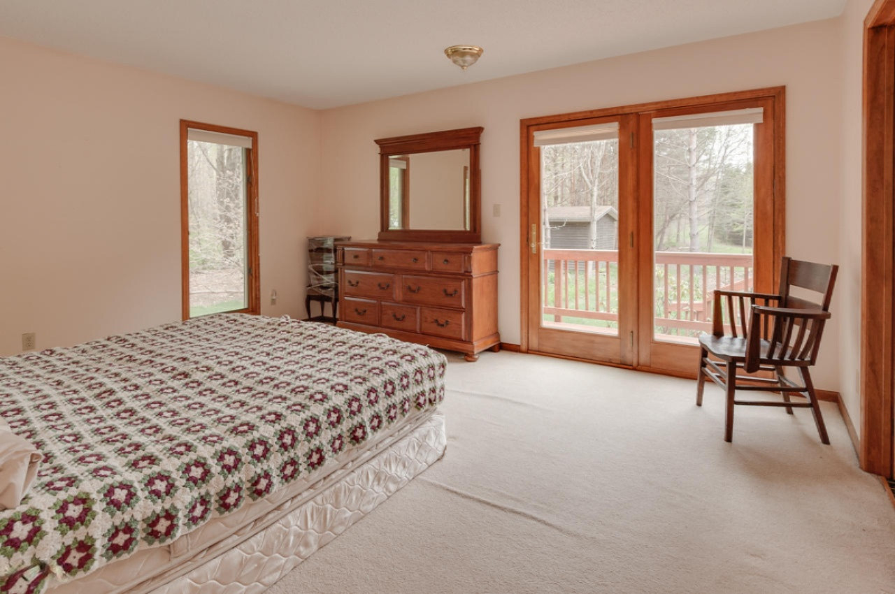 4101 Hagar Shore Road Coloma, MI 49038 - Photo 18 of 48 4101 Hagar Shores Coloma-14