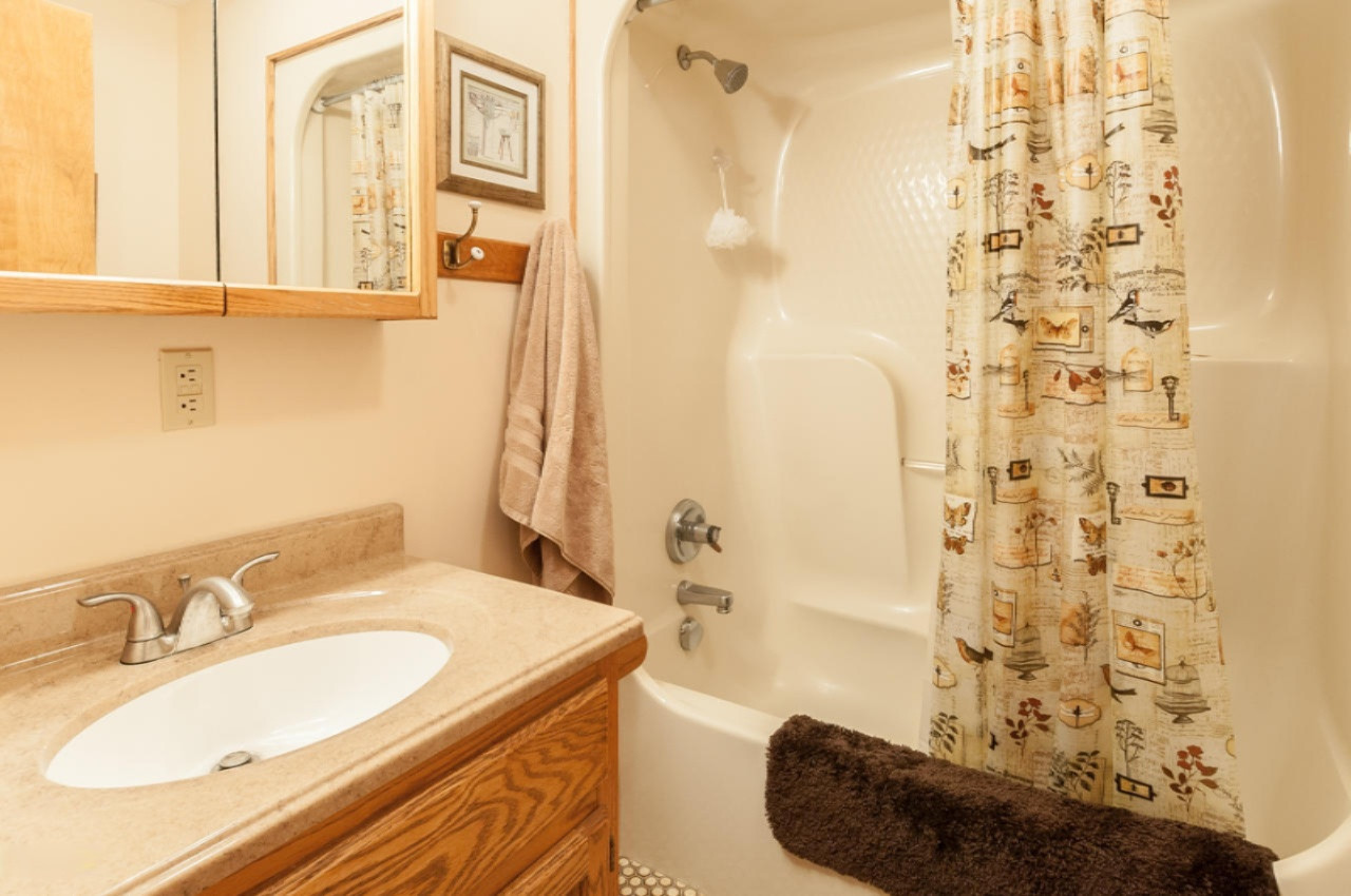 4101 Hagar Shore Road Coloma, MI 49038 - Photo 21 of 48 4101 Hagar Shores Coloma-13