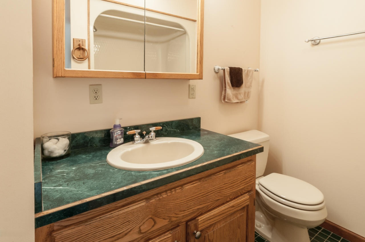 4101 Hagar Shore Road Coloma, MI 49038 - Photo 22 of 48 4101 Hagar Shores Coloma-16