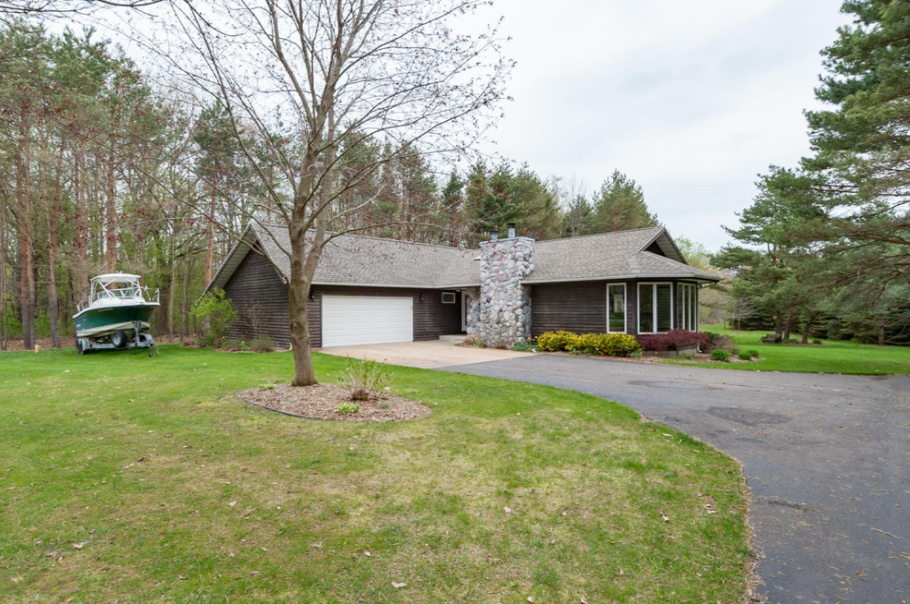 4101 Hagar Shore Road Coloma, MI 49038 - Photo 48 of 48 4101 Hagar Shores Coloma-39