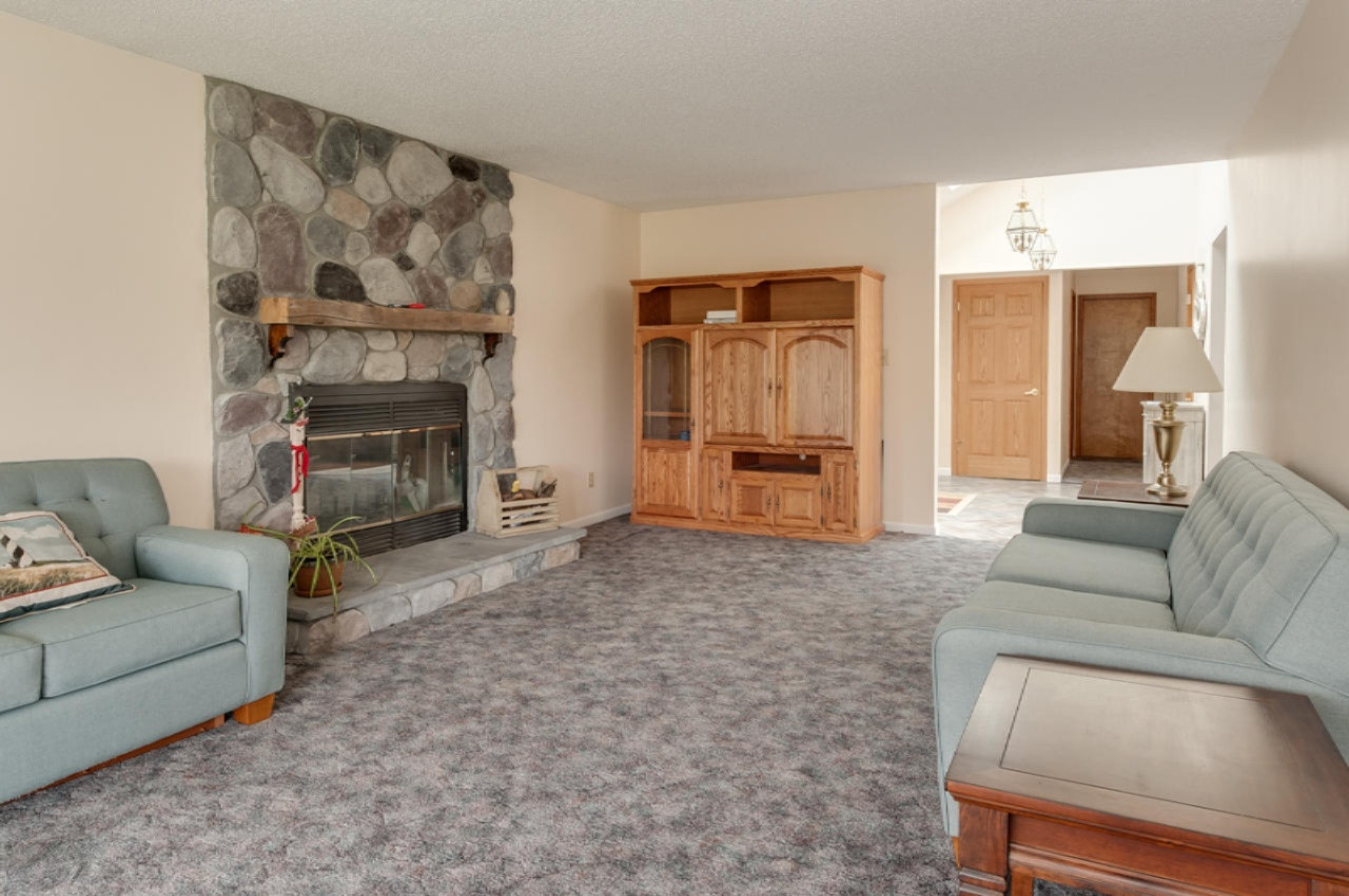 4101 Hagar Shore Road Coloma, MI 49038 - Photo 6 of 48 4101 Hagar Shores Coloma-3