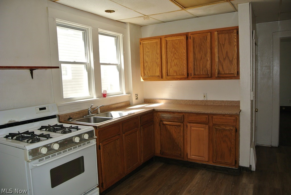 695 Aberdeen Street Akron, OH 44310 - Photo 12 of 25