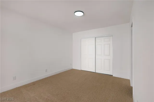 $3,500 | 5145 Tennis Court West, Las Vegas, NV 89120