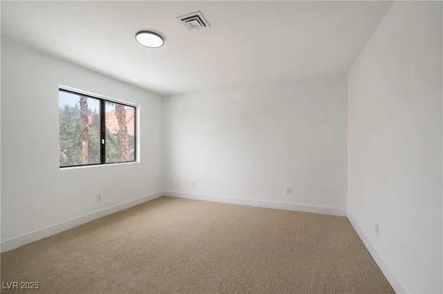 $3,500 | 5145 Tennis Court West, Las Vegas, NV 89120