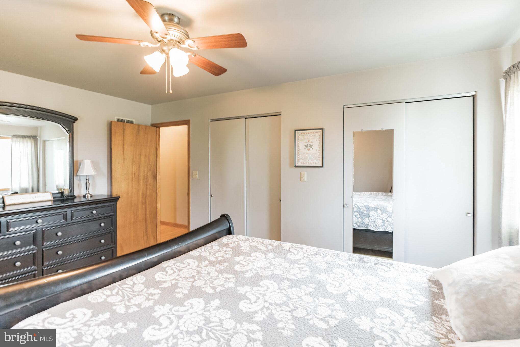 2329 East Buck Road Pennsburg, PA 18073 - Photo 35 of 37