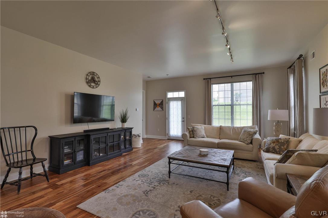 4065 Rutz Lane Allentown, PA 18104 - Photo 14 of 42