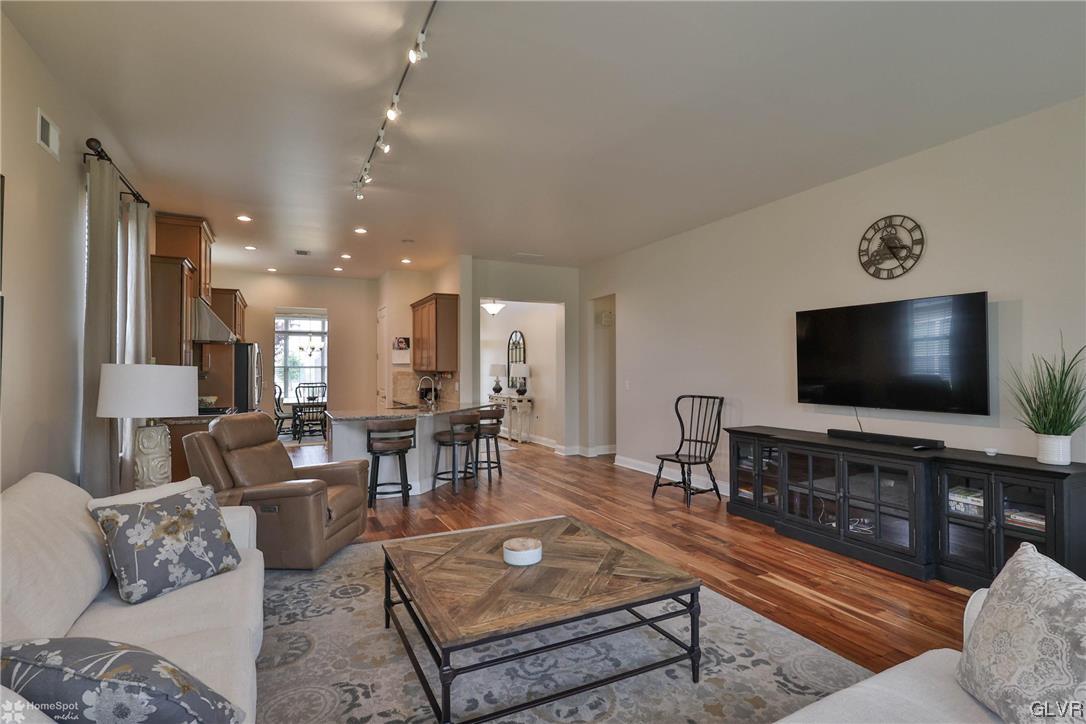 4065 Rutz Lane Allentown, PA 18104 - Photo 15 of 42