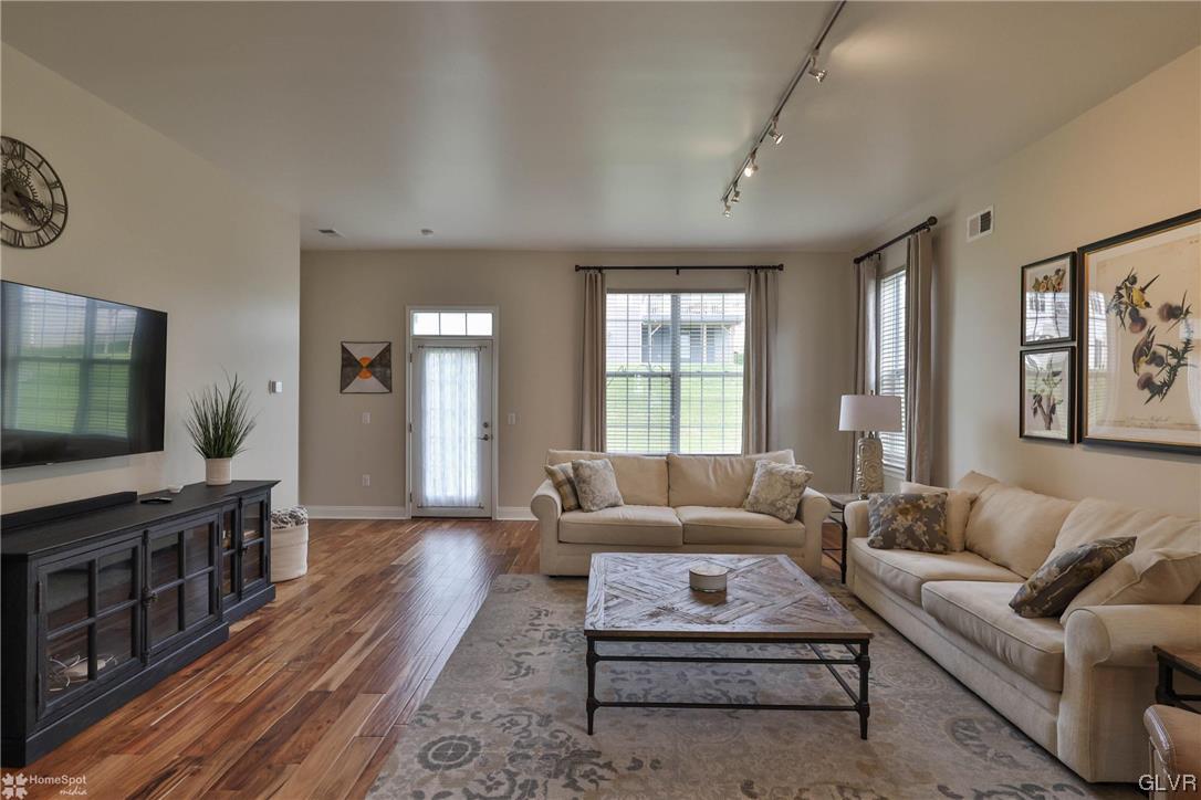 4065 Rutz Lane Allentown, PA 18104 - Photo 17 of 42