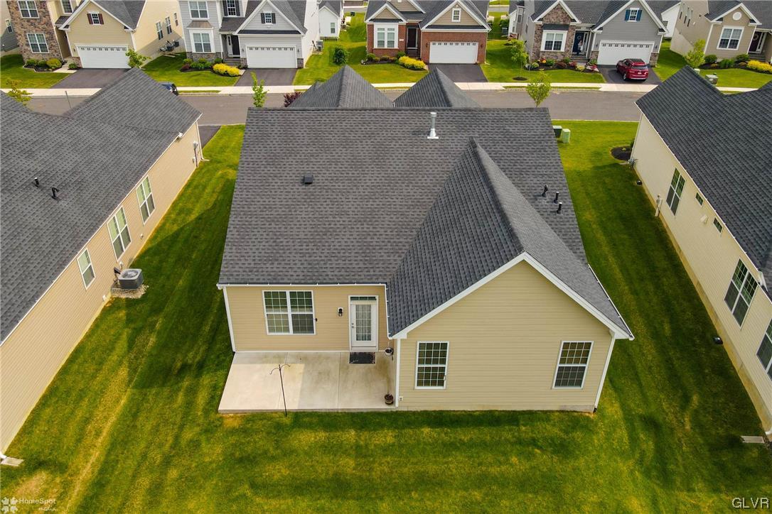 4065 Rutz Lane Allentown, PA 18104 - Photo 4 of 42