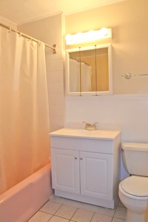 411 Chestnut Street Clinton, MA 01510 - Photo 14 of 19 Gallery Image 14