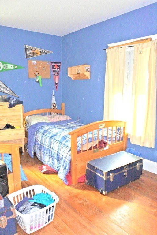 411 Chestnut Street Clinton, MA 01510 - Photo 17 of 19 Gallery Image 17