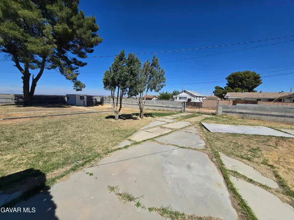 $162,500 | 26501 Ferguson Street, Boron, CA 93516