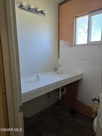 $162,500 | 26501 Ferguson Street, Boron, CA 93516