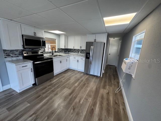 5639 Riverview Drive New Port Richey, FL 34652 - Photo 2 of 18