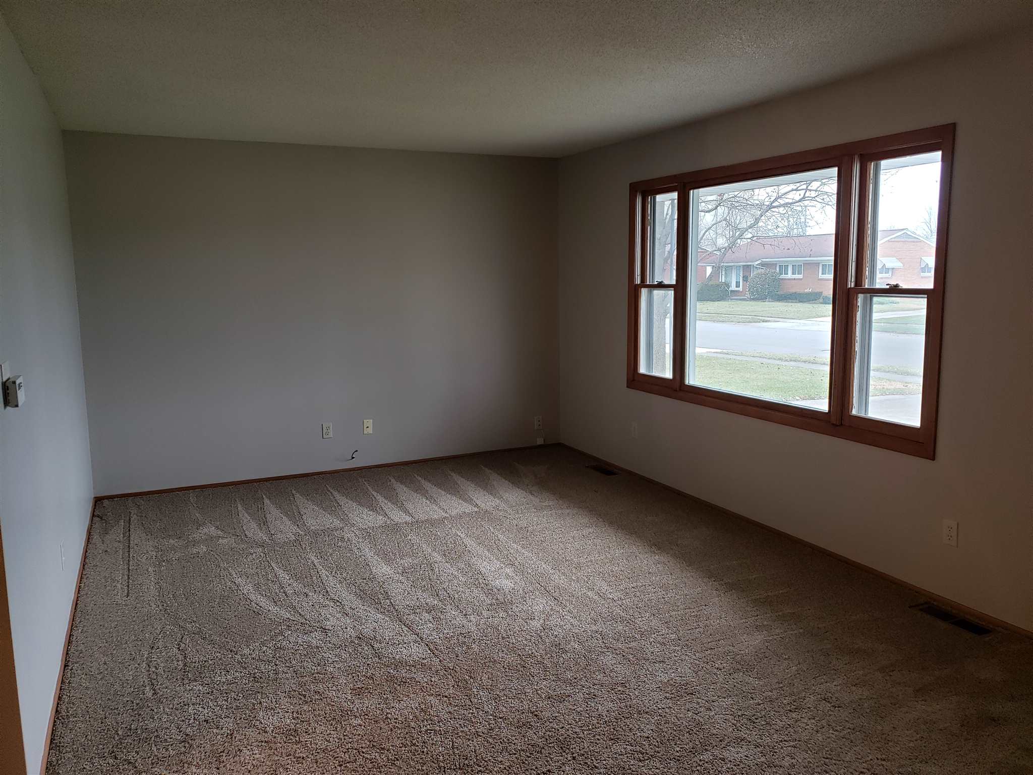 1033 Mix Avenue Decatur, IN 46733 - Photo 4 of 21