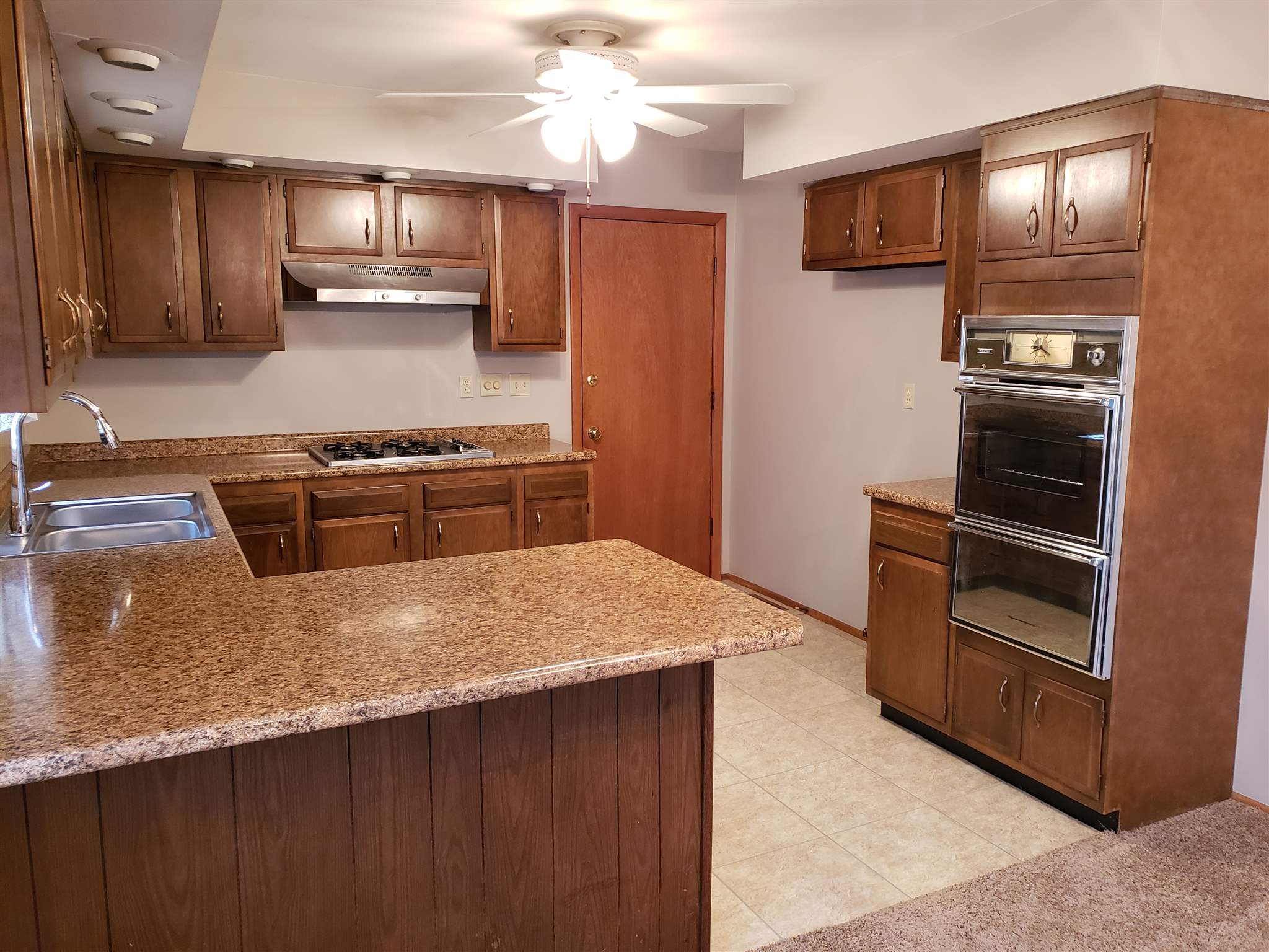 1033 Mix Avenue Decatur, IN 46733 - Photo 7 of 21