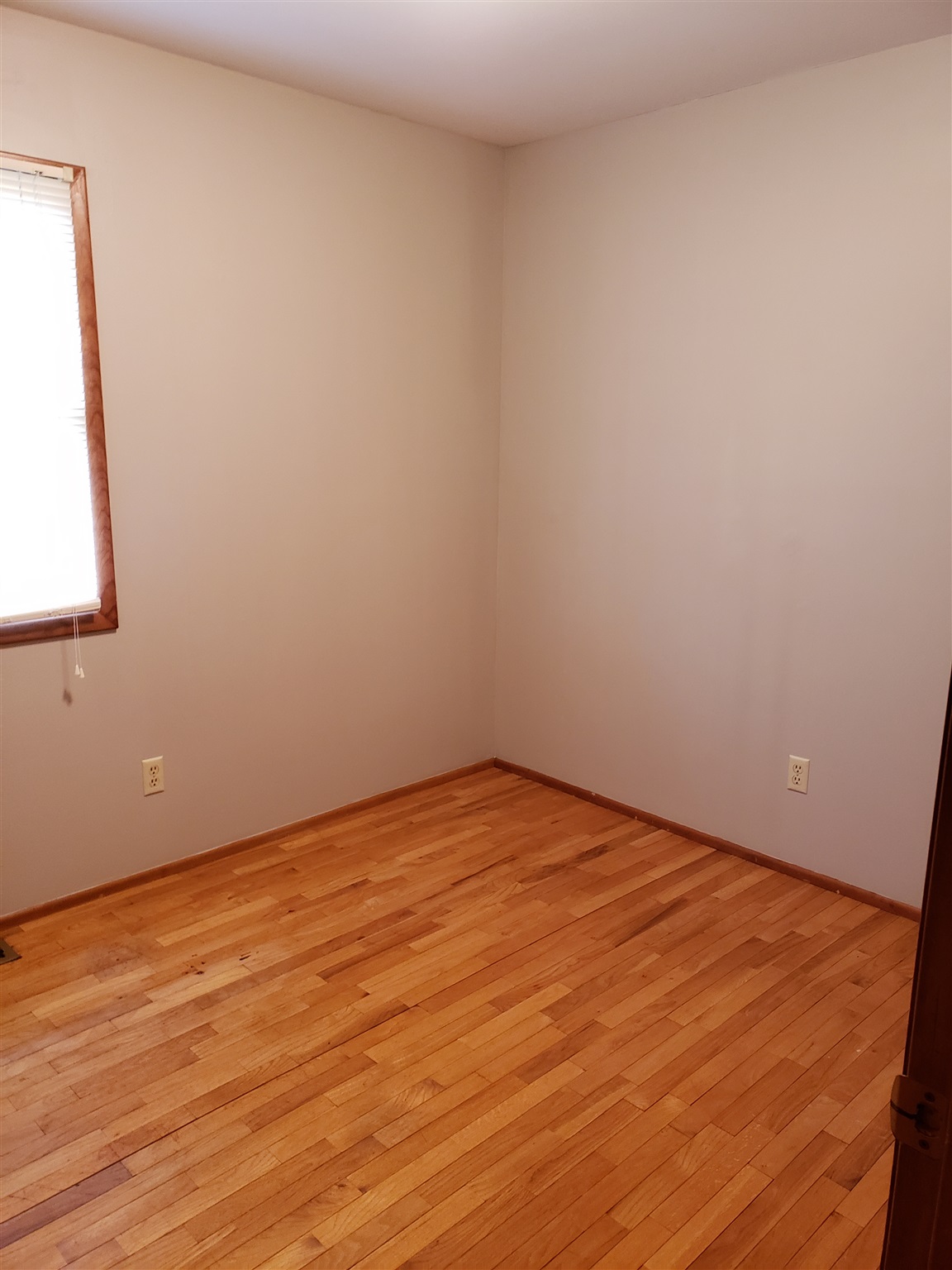 1033 Mix Avenue Decatur, IN 46733 - Photo 9 of 21