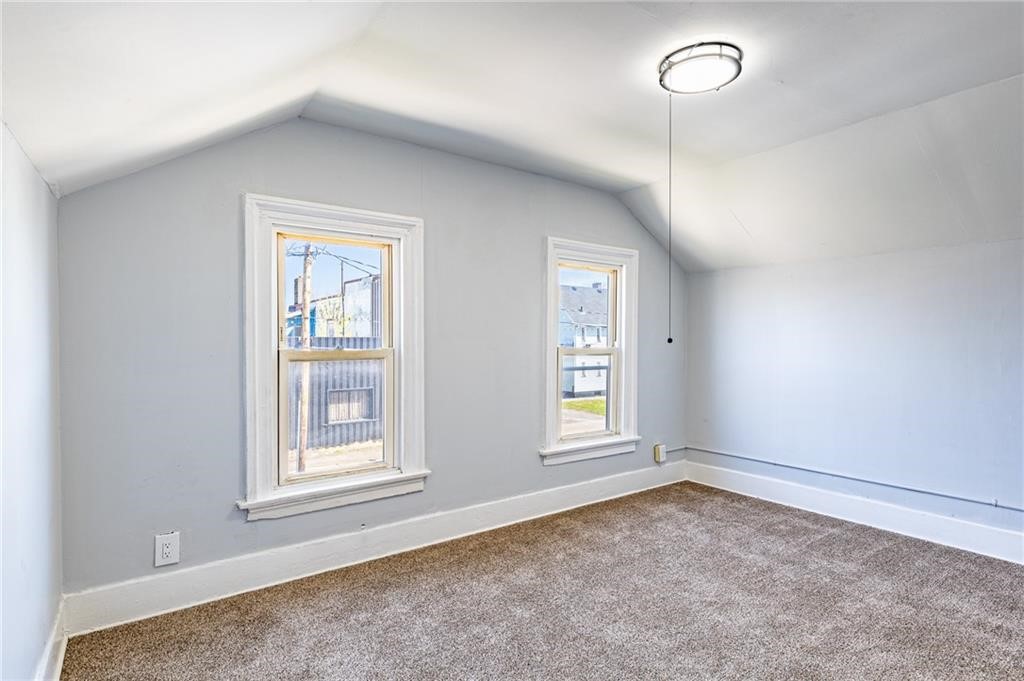 223 Orchard Street Rochester, NY 14606 - Photo 21 of 30 Gallery Image 21