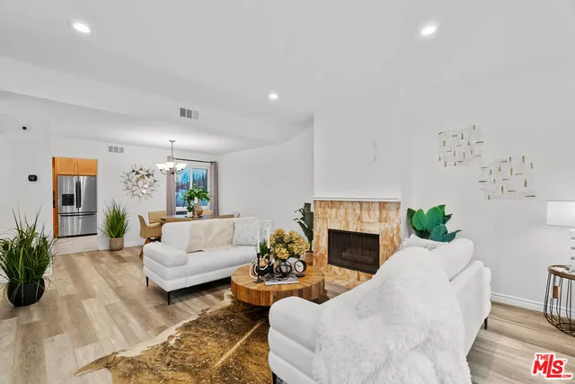 $1,049,000 | 1314 17th Street, Unit 10, Santa Monica, CA 90404