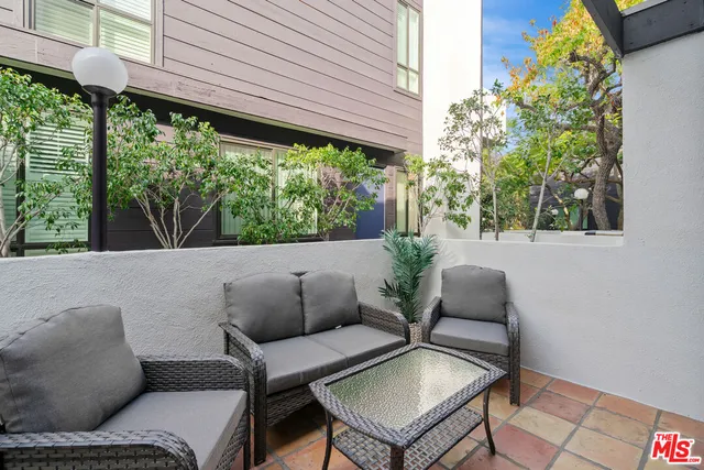 $1,049,000 | 1314 17th Street, Unit 10, Santa Monica, CA 90404