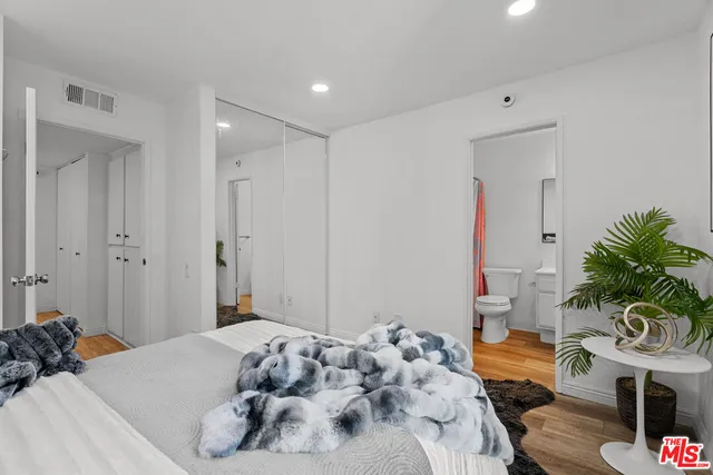 $1,049,000 | 1314 17th Street, Unit 10, Santa Monica, CA 90404