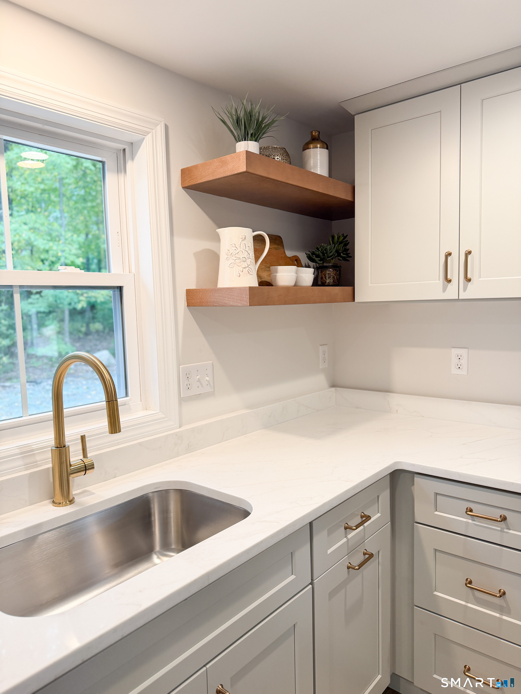 73 Eaton Road Tolland, CT 06084 - Photo 10 of 22 Gallery Image 10