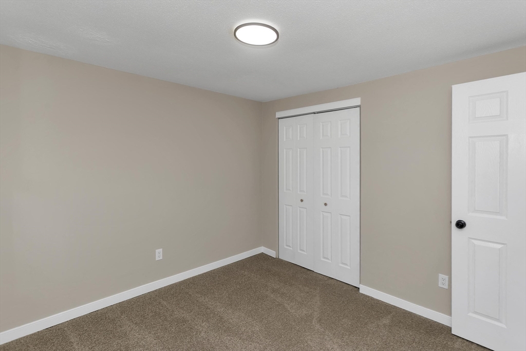 22 Warebrook Villiage, Unit 22 Ware, MA 01082 - Photo 16 of 23