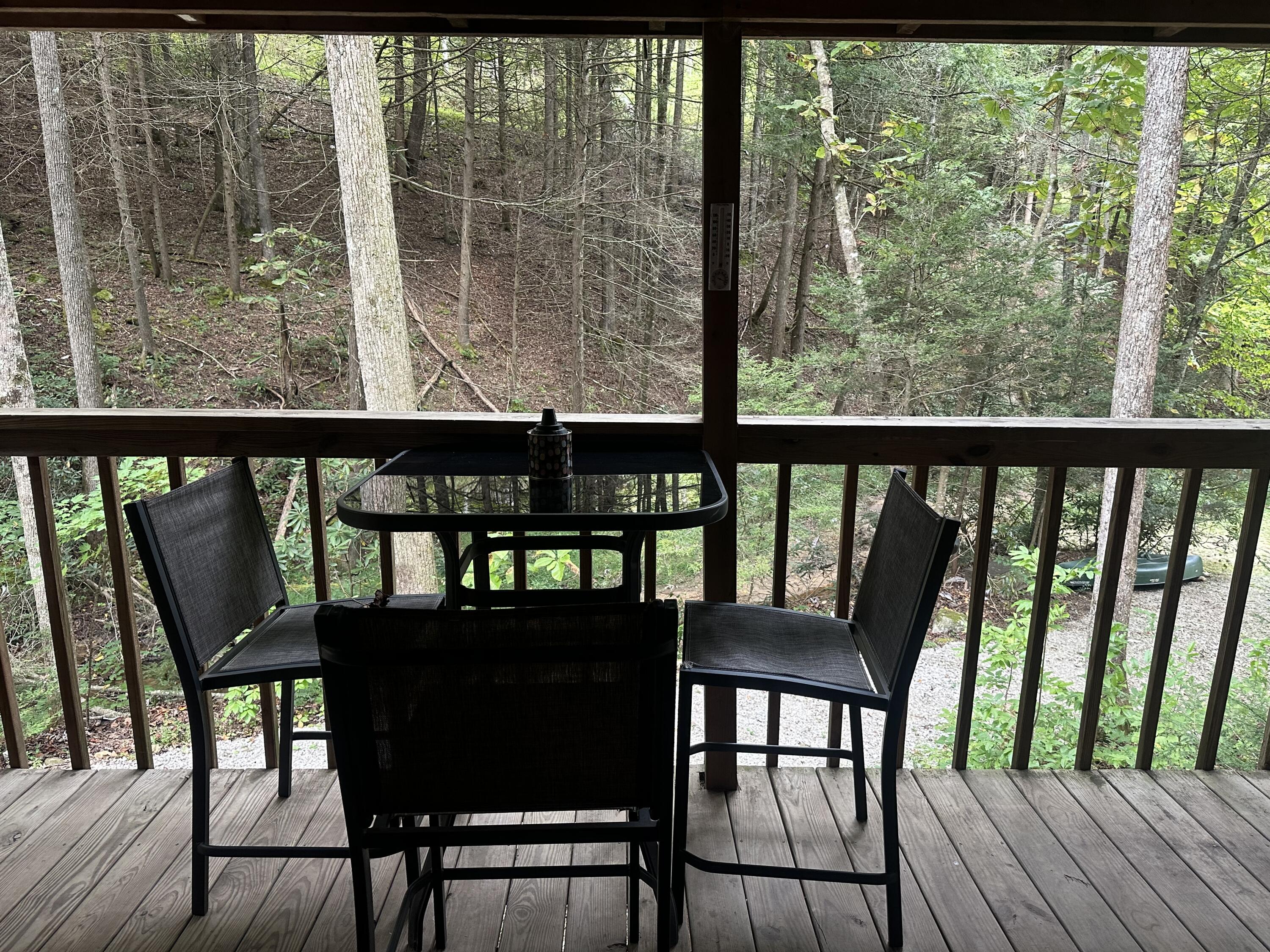 352 R Shell Circle London, KY 40741 - Photo 24 of 41 OUTSIDE DINING ON PORCH