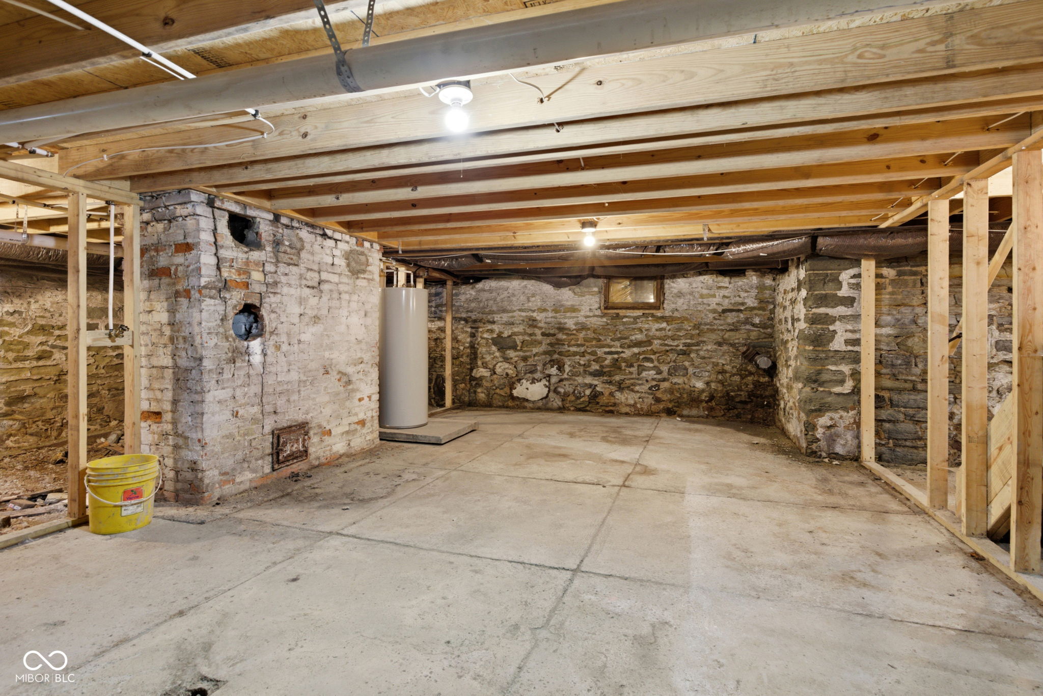 412 West 11th Street Anderson, IN 46016 - Photo 59 of 73