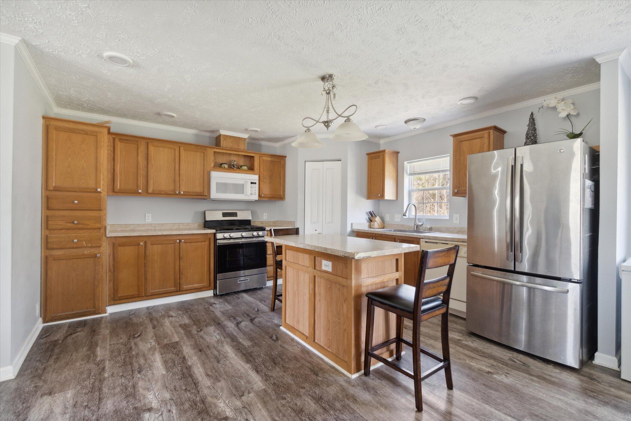 8790 North Meridian Road Pleasant Lake, MI 49272 - Photo 3 of 66 15-8790-N-Meridian-Rd-Pleasant-Lake-MI-4